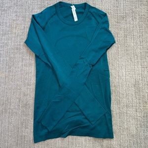 Lululemon Teal Long Sleeve
